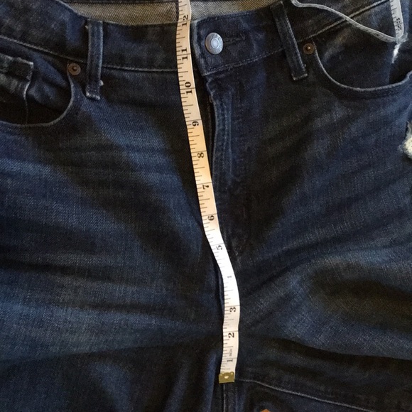 Old Navy Power Straight High Rise Distressed Jeans - Picture 7 of 8